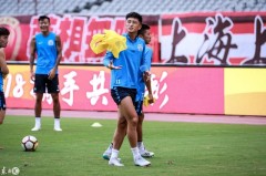 年薪签字费成难题！成都蓉城队长周定洋或转会，背后目的引猜测